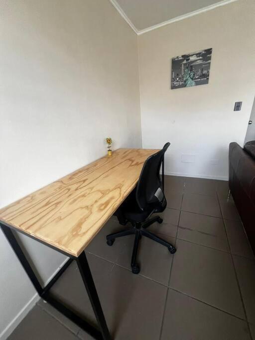 Hermosa Casa En Santiago, Lampa Casa de férias